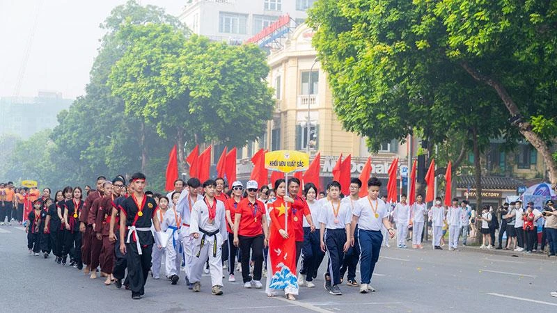 Đến thời điểm này, Hà Nội đã hoàn thành Đại hội Thể dục thể thao cấp quận, huyện, thị xã, sẵn sàng cho Đại hội cấp thành phố.