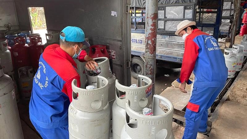 Giá gas bán lẻ tăng tháng thứ 2 liên tiếp.