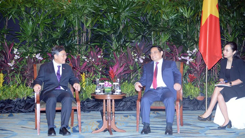 Thủ tướng Phạm Minh Chính tiếp ông Tow Heng Tan, Phó Chủ tịch Hội đồng quản trị Tập đoàn Sembcorp.