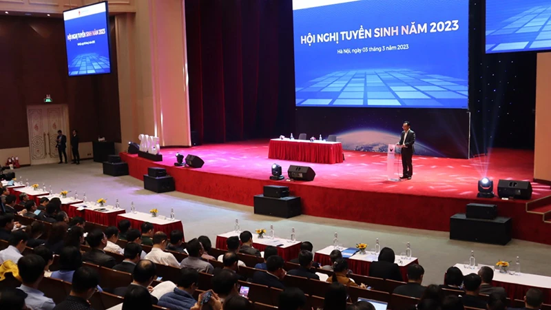 Quang cảnh hội nghị.