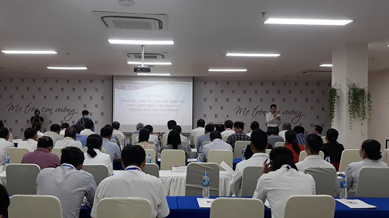 Quang cảnh hội nghị Tổng kết và đánh giá chất lượng bệnh viện năm 2022 tỉnh Sóc Trăng.