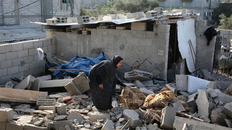 Tòa nhà bị phá hủy do xung đột Hamas-Israel tại thành phố Rafah, Dải Gaza, ngày 3/5/2024. (Ảnh: THX/TTXVN)