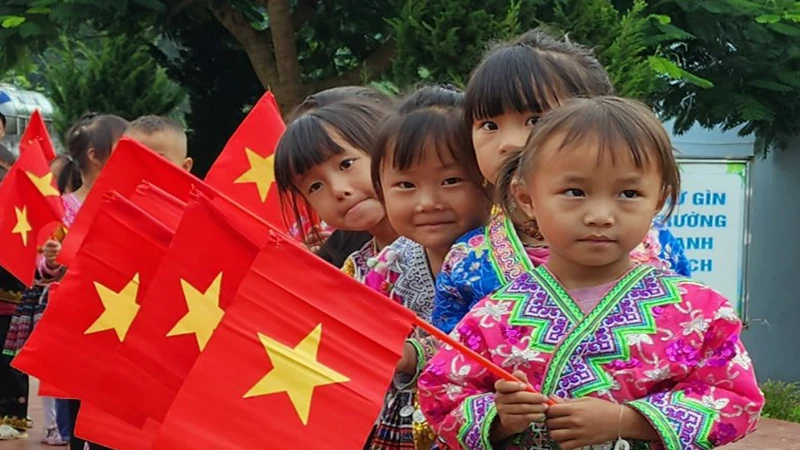 Bước vào năm học mới, vùng cao Lai Châu vẫn còn nhiều khó khăn.