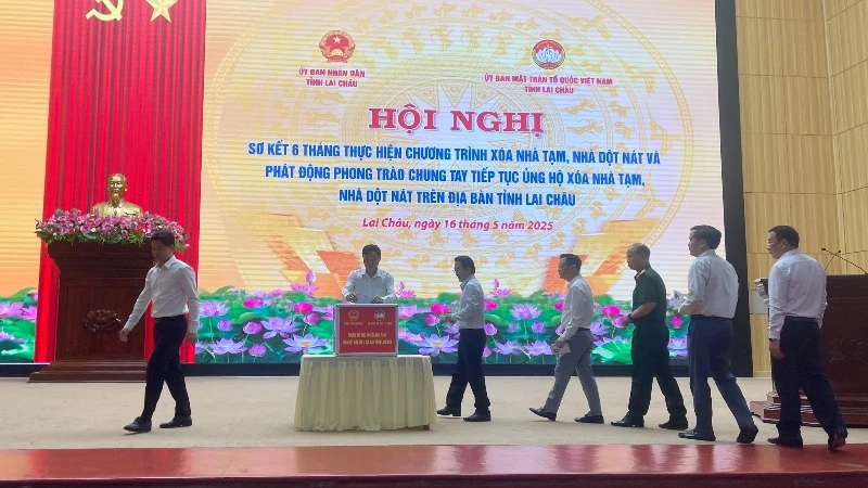 Tỉnh Lai Châu kêu gọi tiếp tục ủng hộ người để xóa nhà tạm, nhà dột nát trên địa bàn.