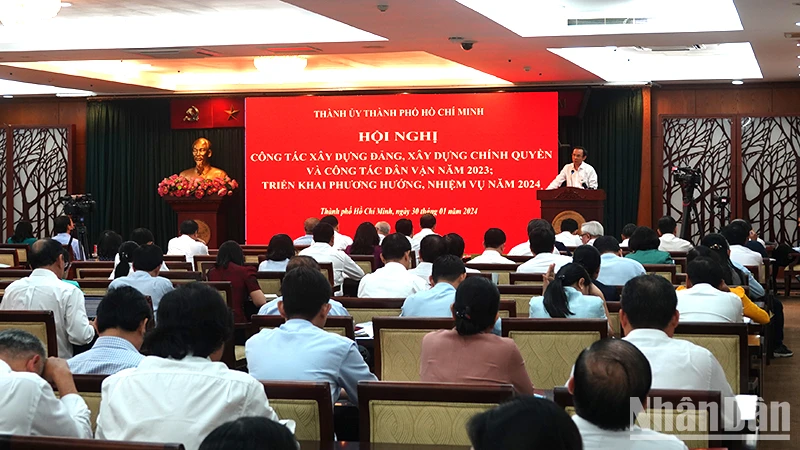 Quang cảnh hội nghị.