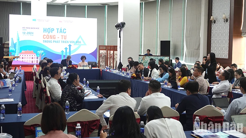 Quang cảnh buổi hội thảo.