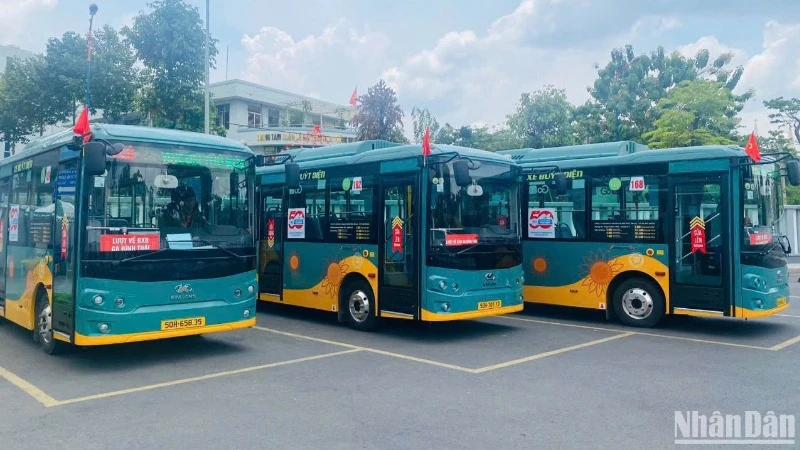 Futa Bus Lines miễn phí toàn bộ vé xe buýt dịp đại Lễ 30/4 và 1/5.