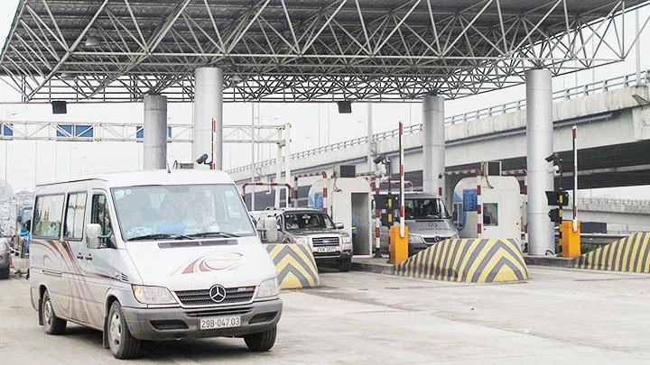 Bốn tuyến cao tốc thu phí không dừng
