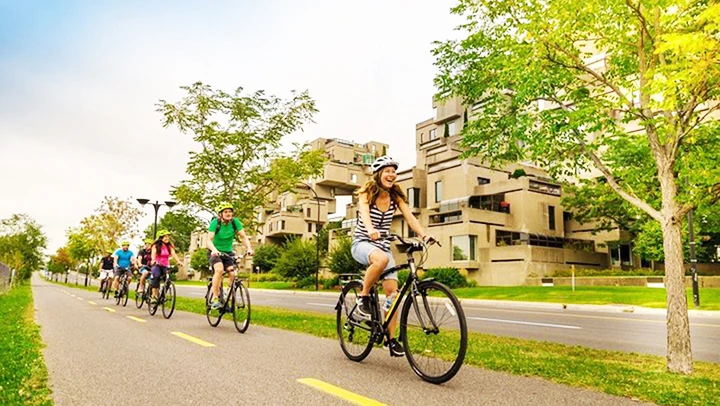 Người dân tại Terrebonne sống trong môi trường xanh và sạch. Ảnh: TRIP.COM