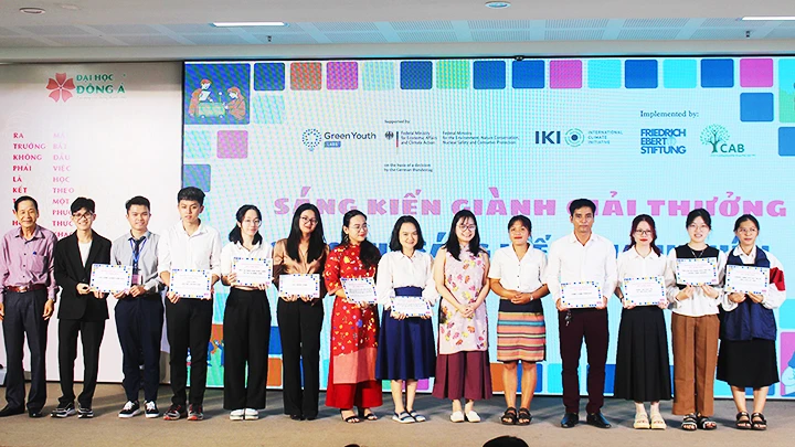 10 dự án được hỗ trợ và triển khai thực tiễn.
