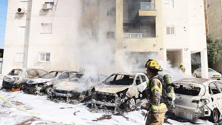 Hamas phóng rocket gây nhiều thiệt hại trong lãnh thổ Israel. Ảnh: AFP