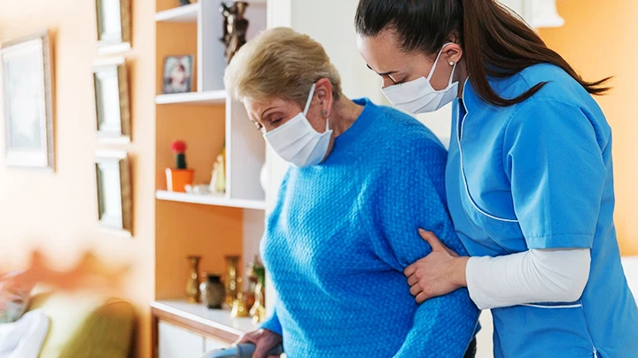 Ngành chăm sóc có tiềm năng tăng trưởng. Ảnh: GETTY IMAGES
