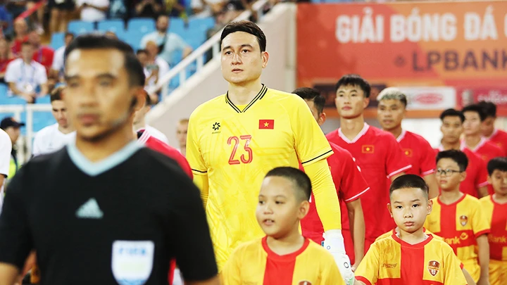 Dù phong độ cao nhưng thủ môn Đặng Văn Lâm vẫn không được gọi lên tuyển. Ảnh: LÊ MINH