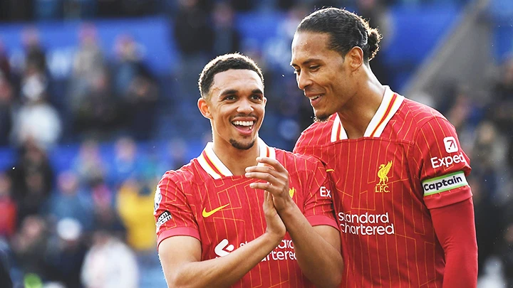 Liverpool chờ mở tiệc