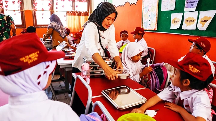 Sáng kiến MBG được triển khai từ đầu năm tại Indonesia. Ảnh: JAKARTA POST