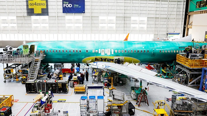 Một chiếc máy bay Boeing 737 MAX lắp ráp tại nhà máy ở Mỹ. Ảnh: REUTERS