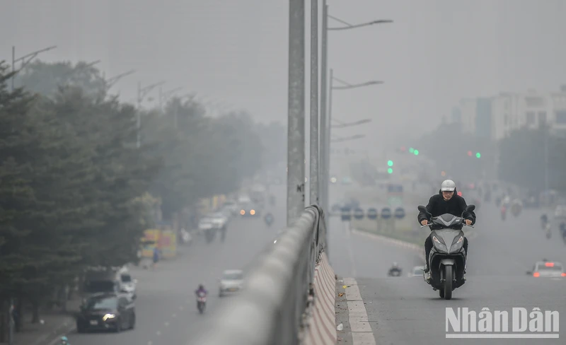 Chất lượng không khí tại Hà Nội cuối năm 2023, đầu năm 2024 thường xuyên ở mức xấu.
