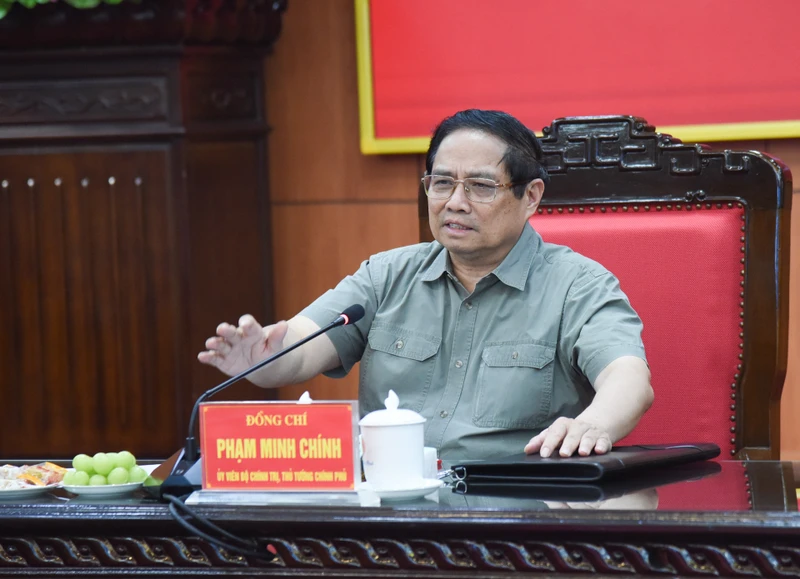 Thủ tướng Phạm Minh Chính phát biểu chỉ đạo tại buổi làm việc.