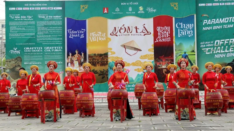 Màn trống hội tại sự kiện. 