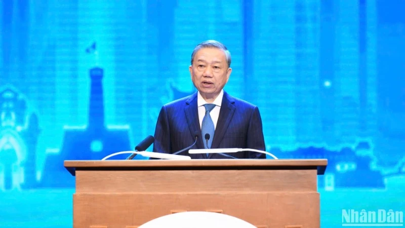 Tổng Bí thư Tô Lâm phát biểu thông điệp chính sách tại Hội nghị P4G Việt Nam 2025. (Ảnh: DUY LINH)