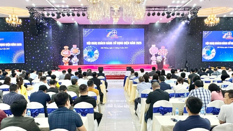 Quang cảnh Hội nghị khách hàng năm 2025.
