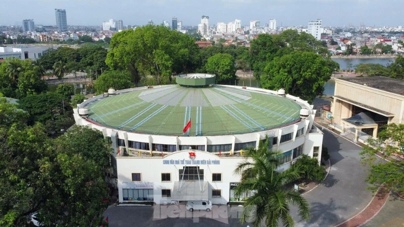 Cung Văn hóa Thể thao Thanh niên Hải Phòng.