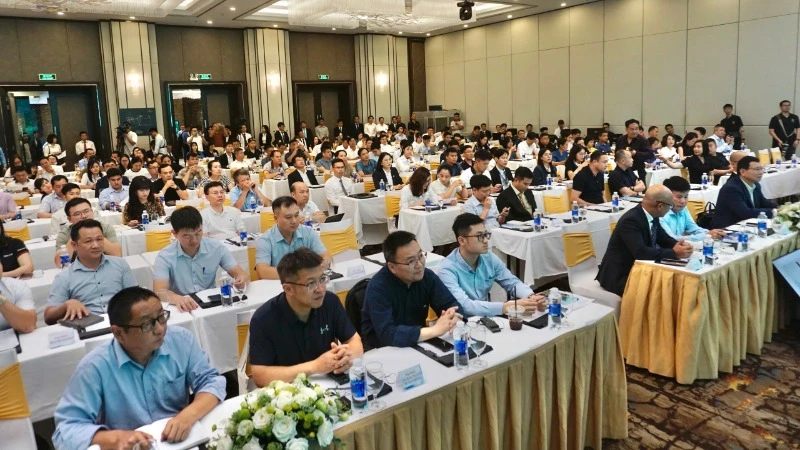Quang cảnh tọa đàm.
