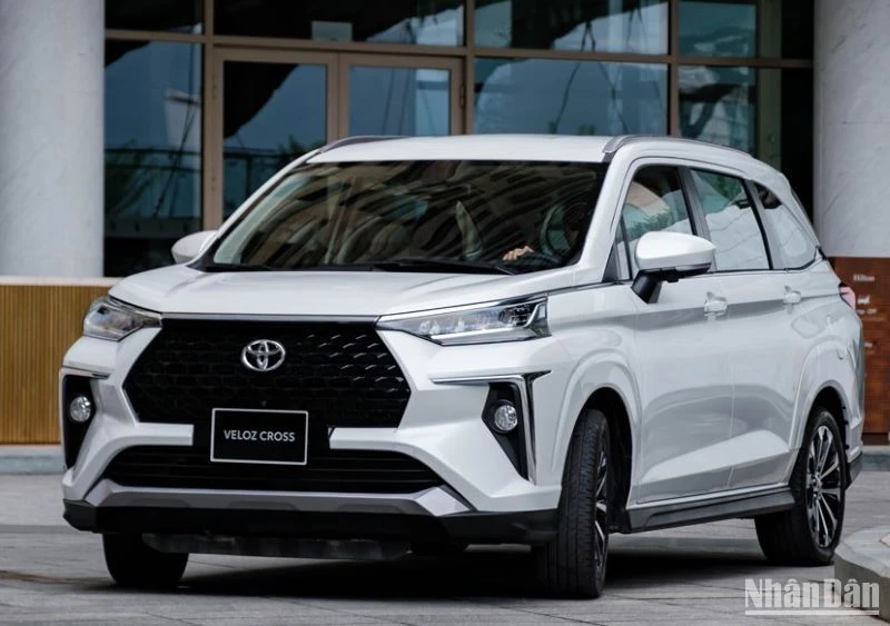 Toyota Việt Nam thực hiện triệu hồi 463 xe để bổ sung điểm hàn thanh tăng cứng sàn. 
