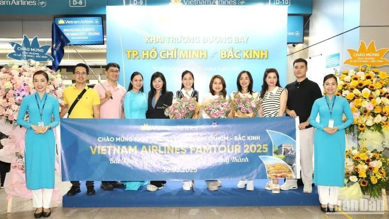 Đường bay Thành phố Hồ Chí Minh-Bắc Kinh được khai thác với tần suất 5 chuyến mỗi tuần.