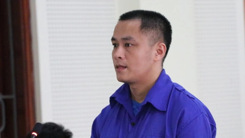 Bị cáo Trần Khắc Quỳnh tại phiên tòa xét xử sơ thẩm.