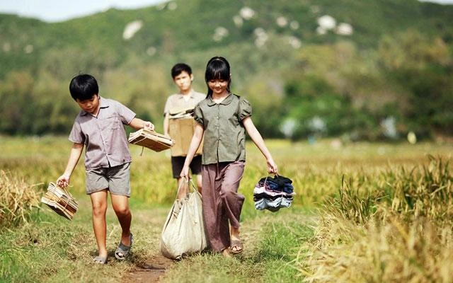 "Tôi thấy hoa vàng trên cỏ xanh", bộ phim Nhà nước đầu tư gặt hái được nhiều thành công. (Ảnh trong phim)