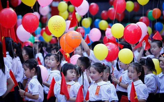Tăng cường điều kiện bảo đảm thực hiện hiệu quả, chất lượng giáo dục mầm non, phổ thông.