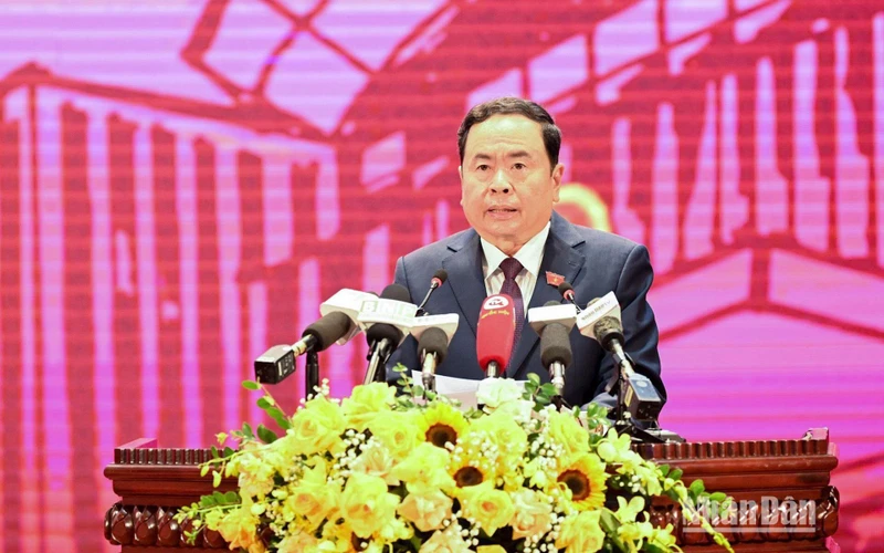 Phát huy giá trị văn hóa, sức mạnh con người Việt Nam trong sự nghiệp xây dựng và bảo vệ Tổ quốc, hội nhập quốc tế