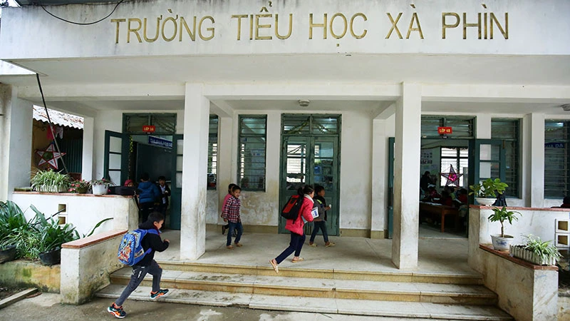 Trường Tiểu học Sà Phìn, nơi sẽ có thư viện đầu tiên của chương trình “Cùng mang sách về miền núi, hải đảo”. (Ảnh: NAM NGUYỄN)