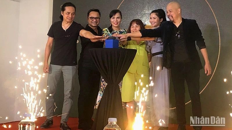 Đưa nhạc kịch "Shrek" của Broadway về Nhà hát Lớn Hà Nội