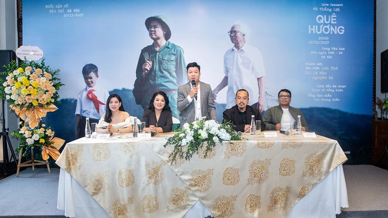 Vũ Thắng Lợi làm liveshow về tình yêu quê hương
