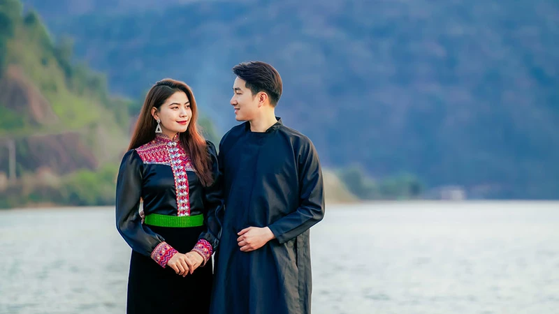 Phong cảnh núi non sông hồ Sơn La đẹp hùng vĩ trong MV.