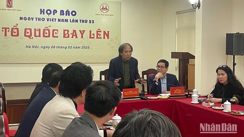 Nhà thơ Nguyễn Quang Thiều giới thiệu về Ngày Thơ Việt Nam 2025.