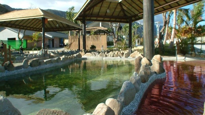 Bể khoáng tại Fennel Hot Spring Resort. (Ảnh: Cục Du lịch Đài Loan - Trung Quốc cung cấp)