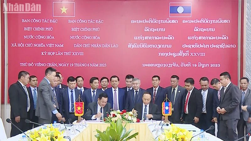 Hai bên ký kết nội dung hợp tác trong mùa khô 2023-2024. (Ảnh: Trịnh Dũng)