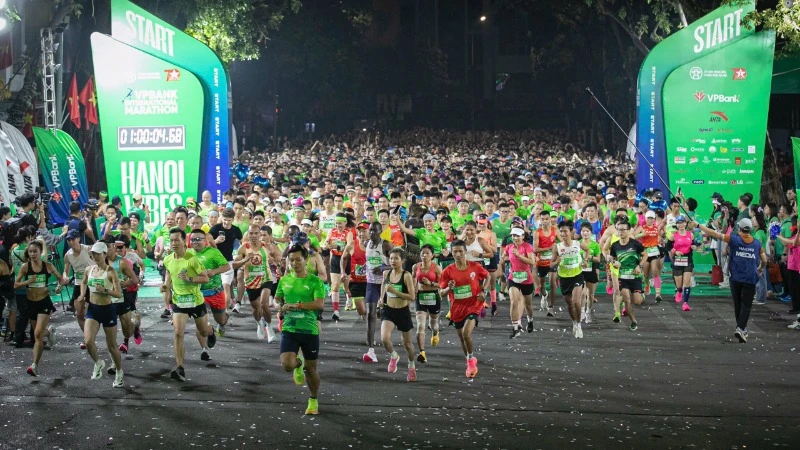 Một giải chạy marathon quốc tế tại Hà Nội. (Ảnh: SƠN TÙNG)