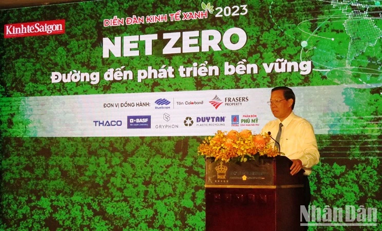 Chủ tịch Ủy ban nhân dân Thành phố Hồ Chí Minh Phan Văn Mãi phát biểu tại Diễn đàn 