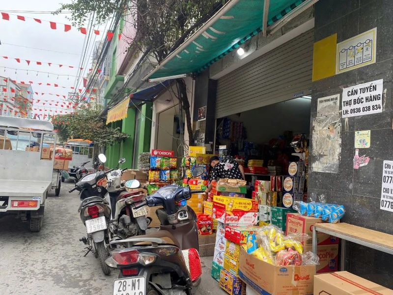 Làng nghề xã La Phù, huyện Hoài Đức. (Ảnh: PHÙNG LINH)