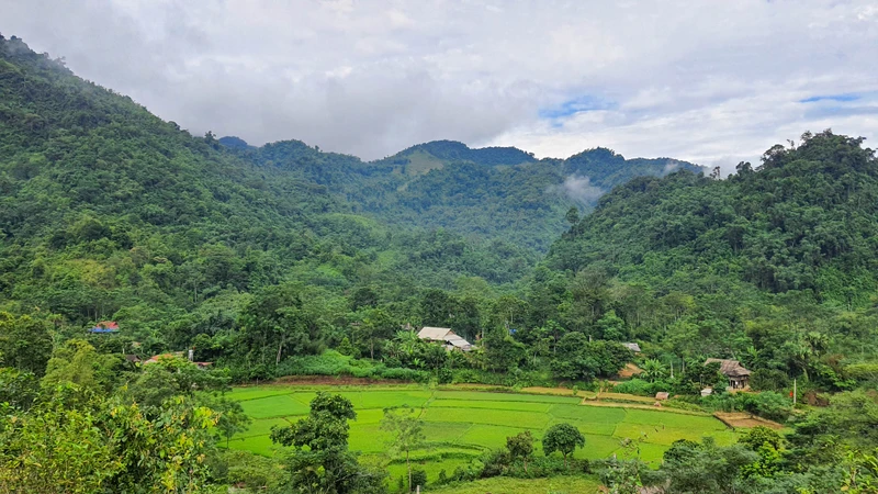 Thiên đường xanh giữa thung lũng hoang sơ