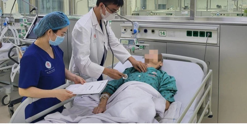 Cụ ông được cứu sống kỳ tích.