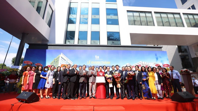 Trường đại học Tâm Anh do Hệ thống Bệnh viện Đa khoa Tâm Anh là chủ đầu tư.
