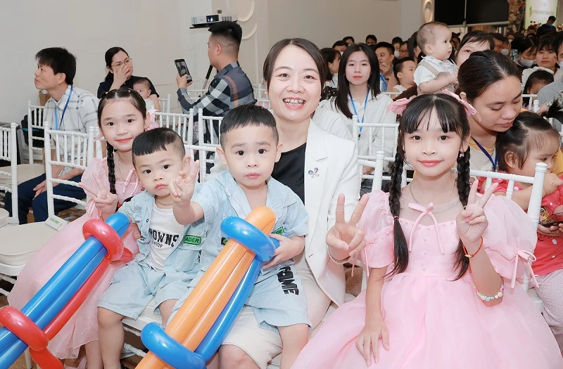 Thạc sĩ, bác sĩ Lê Thị Thu Hiền, Giám đốc chuyên môn bệnh viện bên các thiên thần được thực hiện IVF thành công.