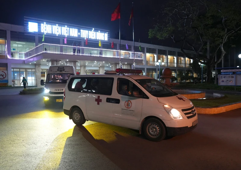 Các tạng được kịp thời vận chuyển đến các cơ sở y tế khác. (Ảnh: Báo Quảng Ninh)