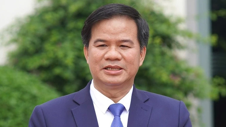 Phó Giáo sư, Tiến sĩ Đào Xuân Cơ, Giám đốc Bệnh viện Bạch Mai.