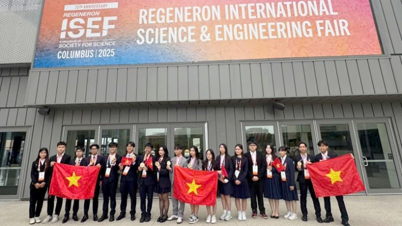 Đoàn học sinh Việt Nam tham gia Hội thi nghiên cứu khoa học kỹ thuật quốc tế (ISEF) năm 2025